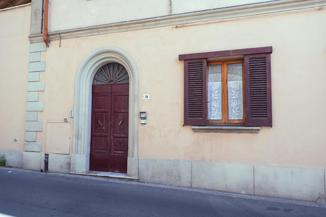 Celeste Simple Apartment San Miniato Exteriör bild